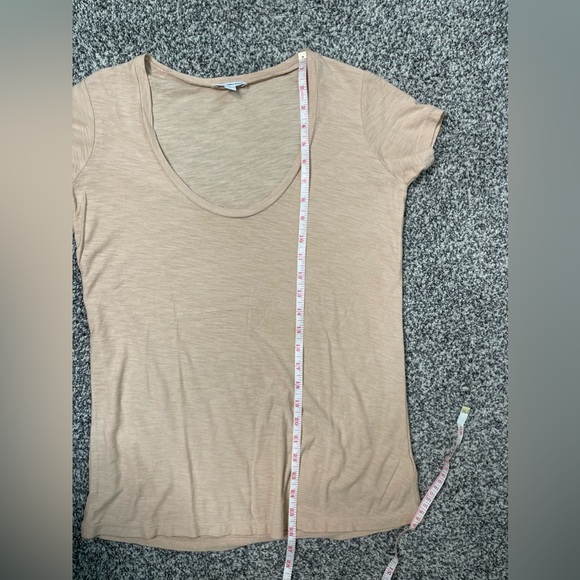James Perse NWOT Tan Scoop Neck T-shirt Sz 1/S Minimalist Contemporary Chic - Picture 9 of 10